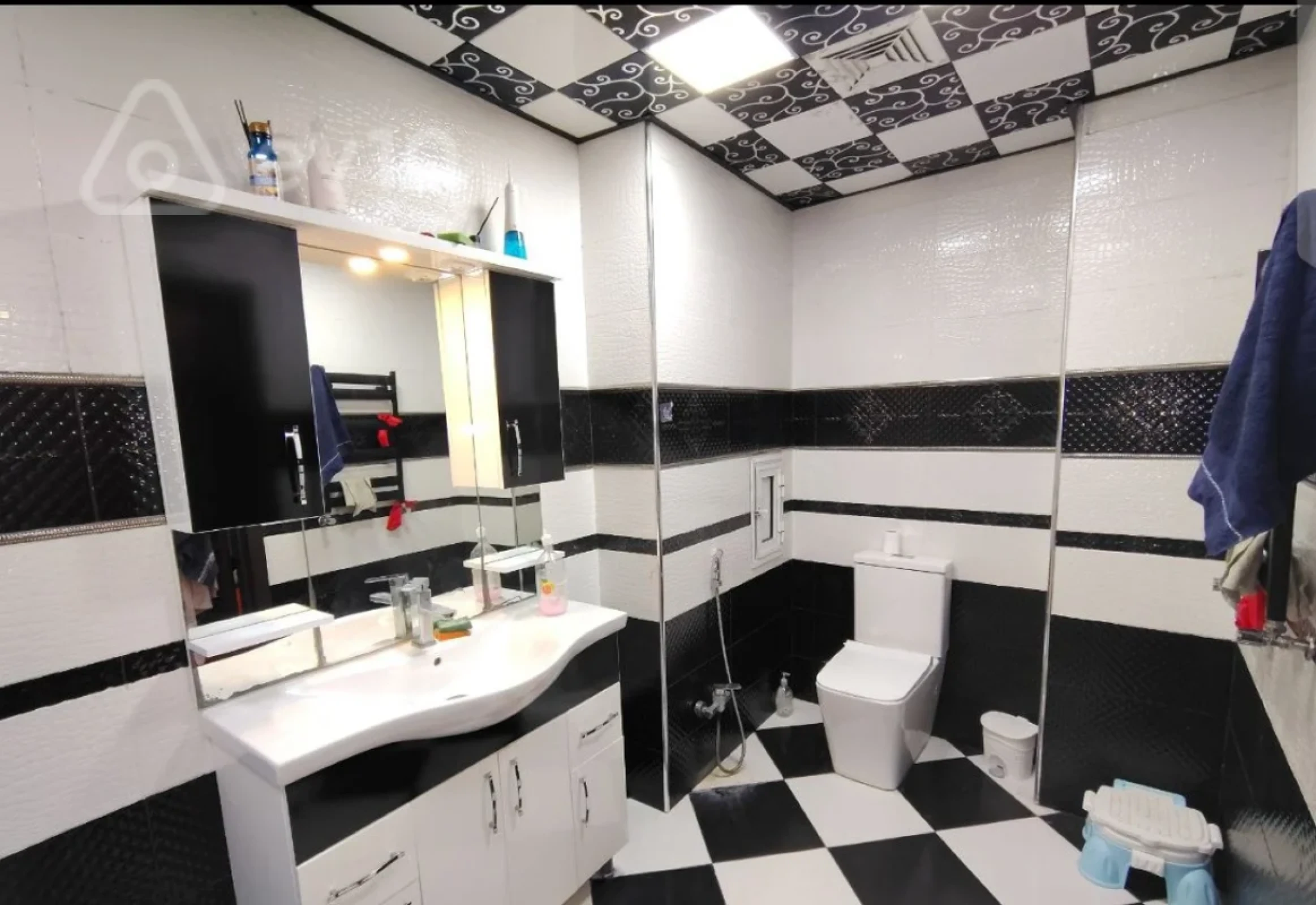 Kirayə verilir 3 otaqlı yeni tikili 122 m²