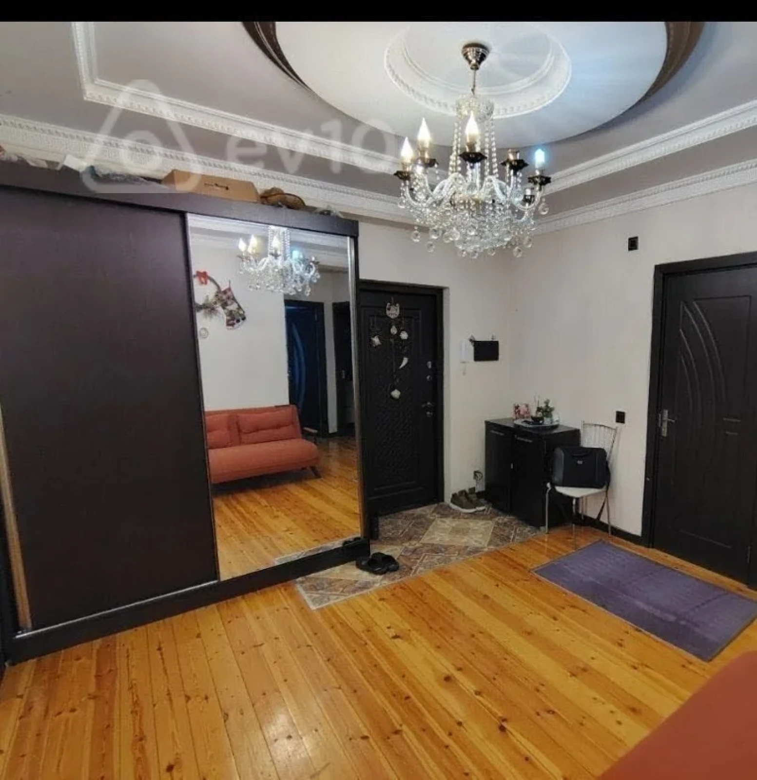 Kirayə verilir 3 otaqlı yeni tikili 122 m²