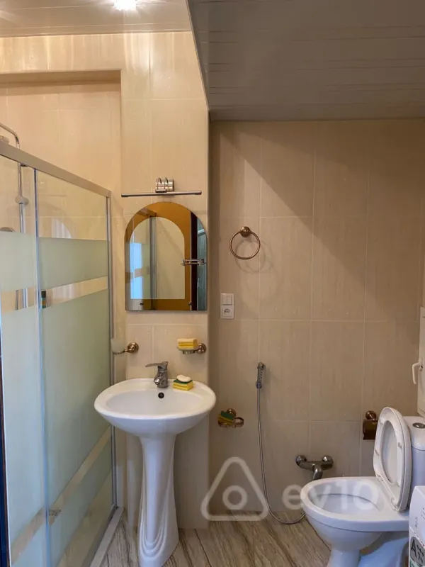 Kirayə verilir 3 otaqlı yeni tikili 100 m²