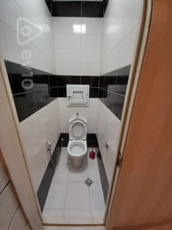 Kirayə verilir 3 otaqlı köhnə tikili 80 m²