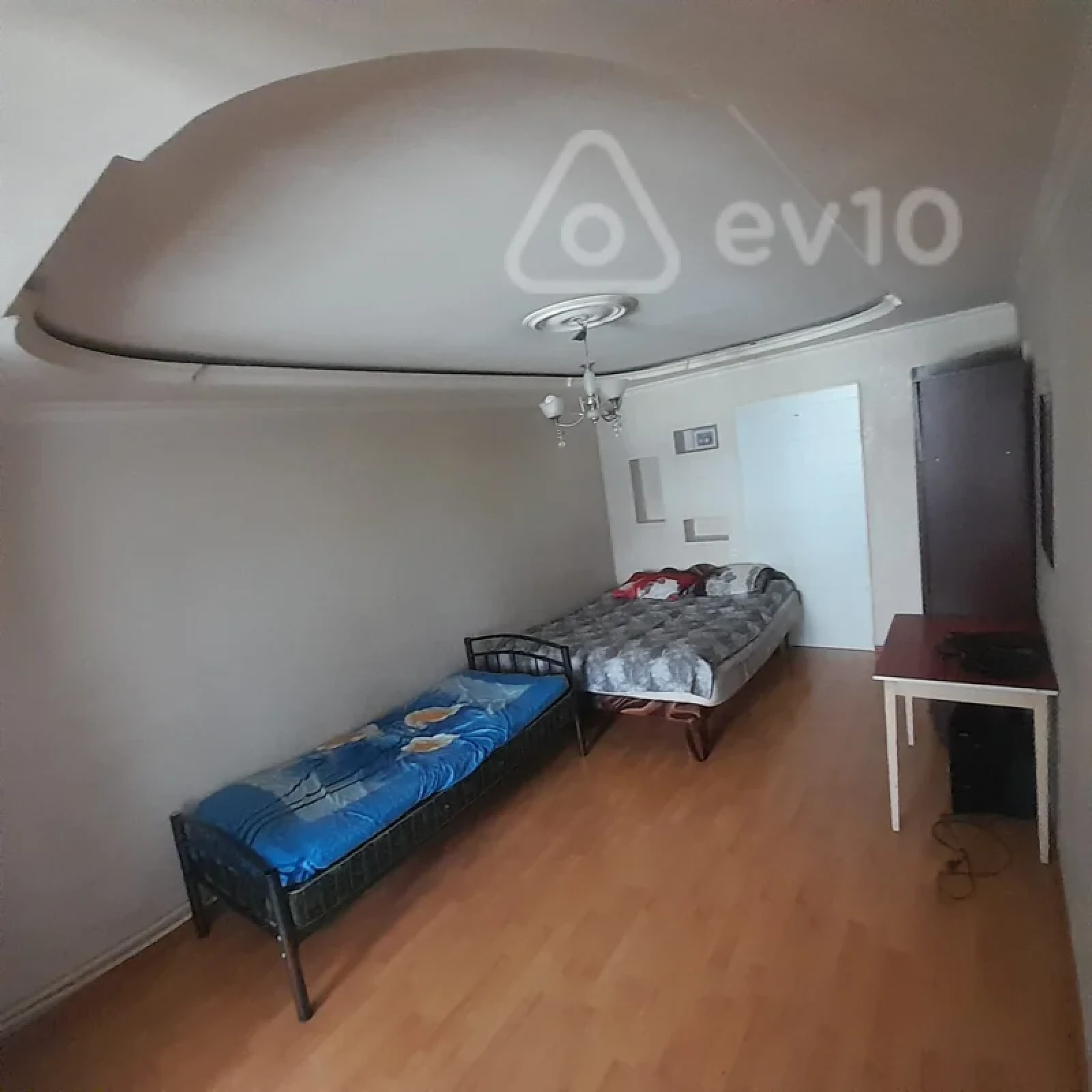 Kirayə verilir 1 otaqlı köhnə tikili 50 m²