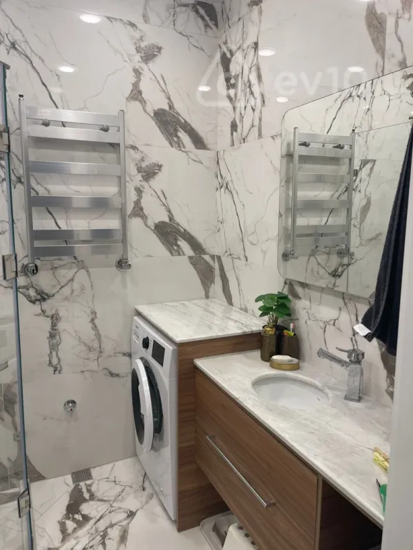 Kirayə verilir 3 otaqlı yeni tikili 90 m²