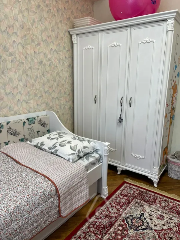 Kirayə verilir 3 otaqlı yeni tikili 90 m²