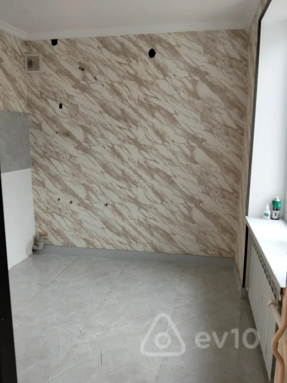 Satılır 3 otaqlı köhnə tikili 65 m²