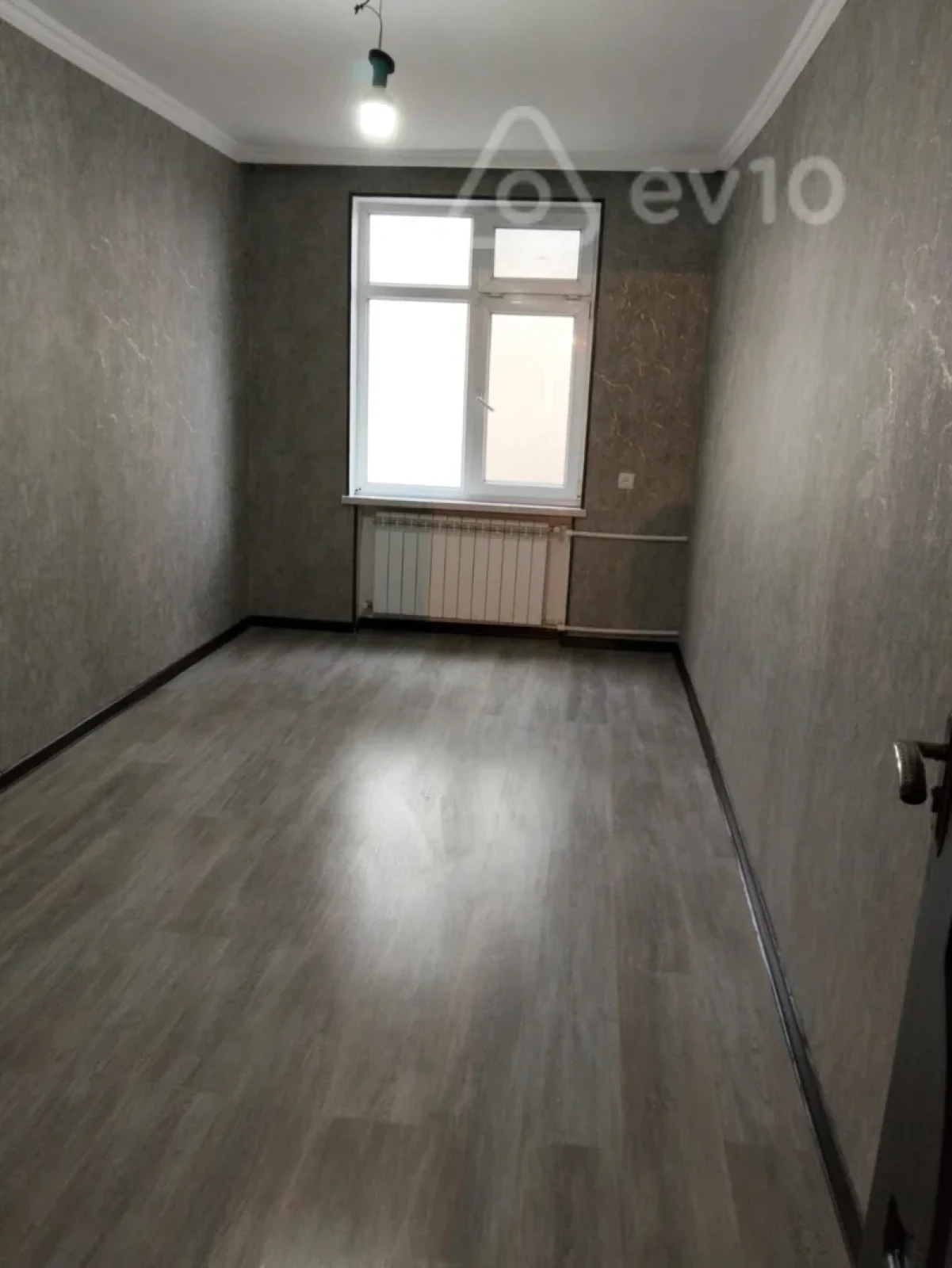 Satılır 3 otaqlı köhnə tikili 65 m²