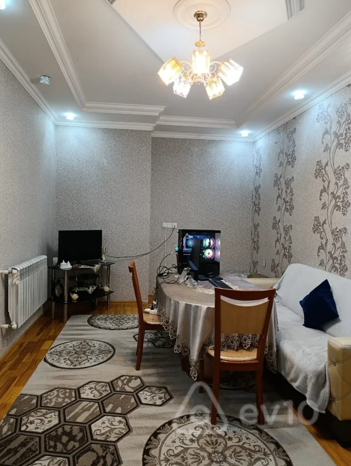 Kirayə verilir 3 otaqlı yeni tikili 100 m²