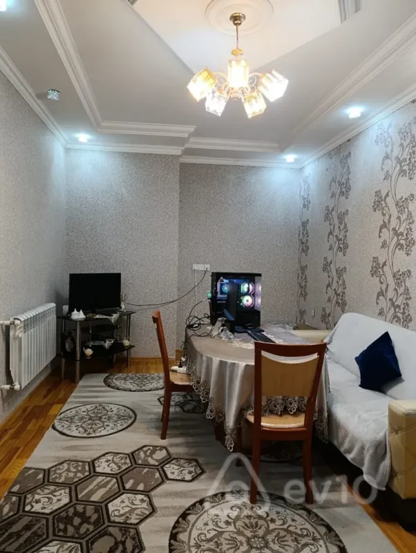 Kirayə verilir 3 otaqlı yeni tikili 100 m²