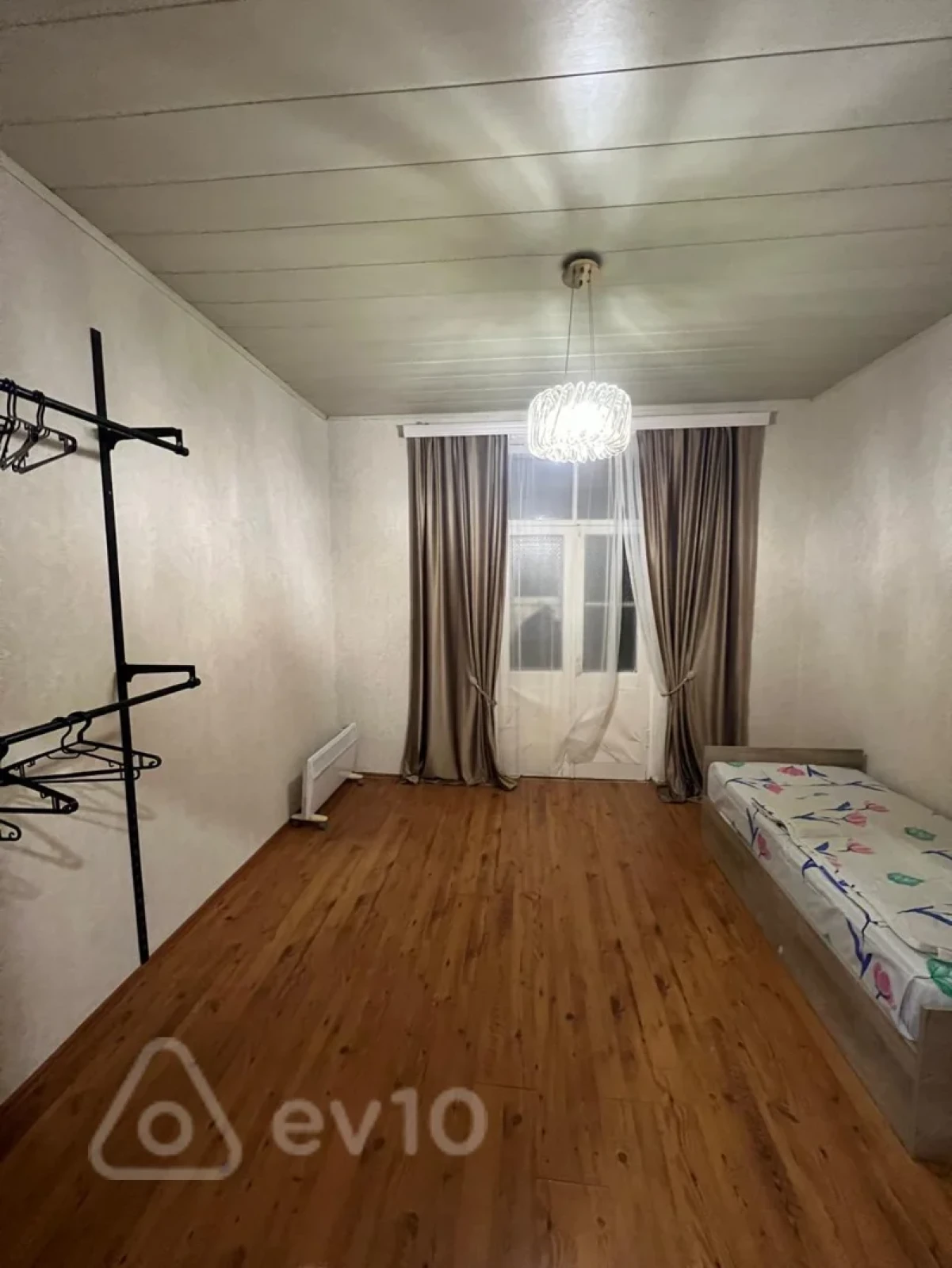 Kirayə verilir 3 otaqlı yeni tikili 80 m²