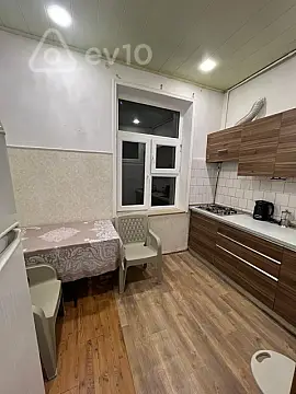 Kirayə verilir 3 otaqlı yeni tikili 80 m²