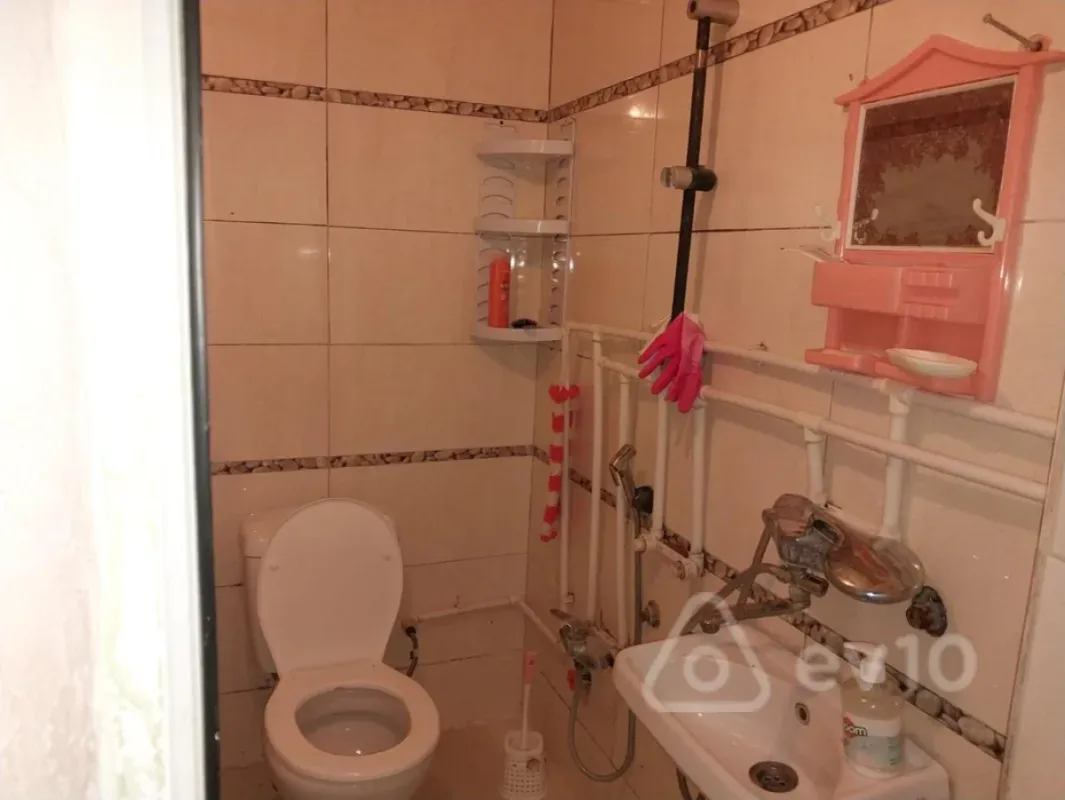 Kirayə verilir 2 otaqlı həyət evi 61 m²