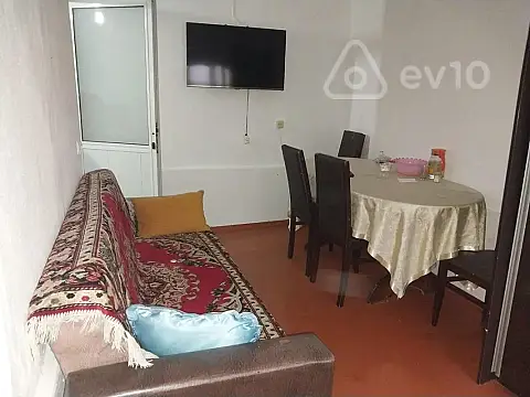 Kirayə verilir 2 otaqlı həyət evi 61 m² — Bakı, Səbail 2 otaq 61.00 m²