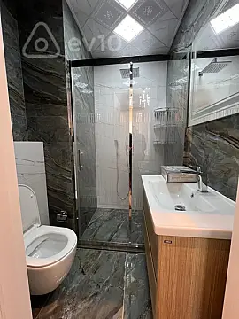 Kirayə verilir 3 otaqlı yeni tikili 120 m²