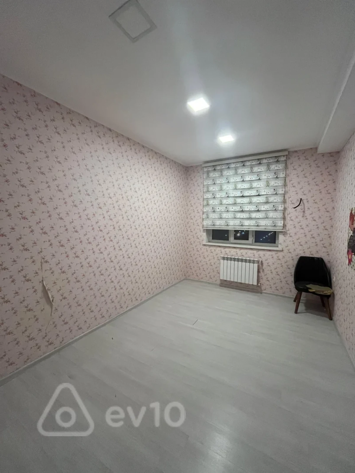 Satılır 3 otaqlı yeni tikili 92 m²