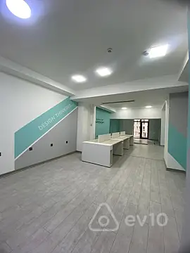 Kirayə verilir 2 otaqlı ofis 75 m²