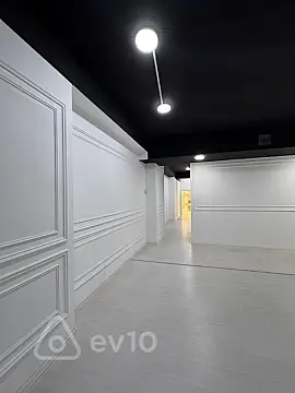 Kirayə verilir 2 otaqlı ofis 100 m²