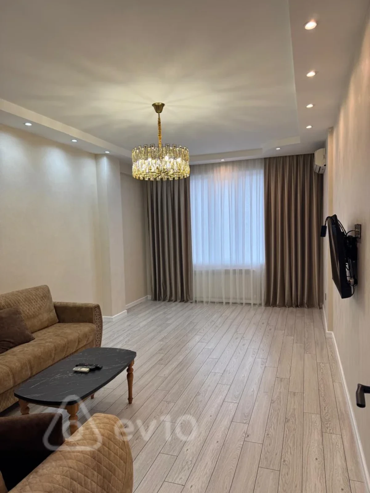 Satılır 3 otaqlı yeni tikili 90 m²