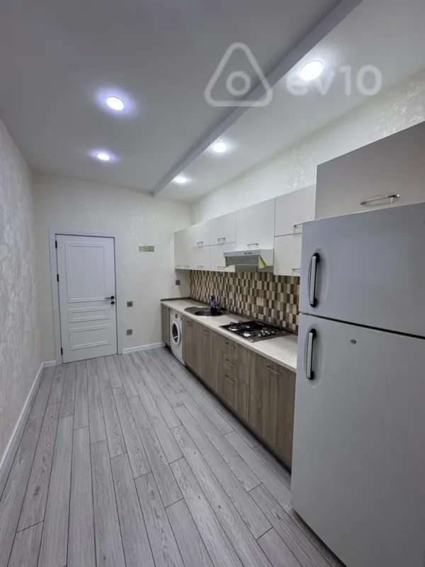 Satılır 3 otaqlı yeni tikili 90 m²