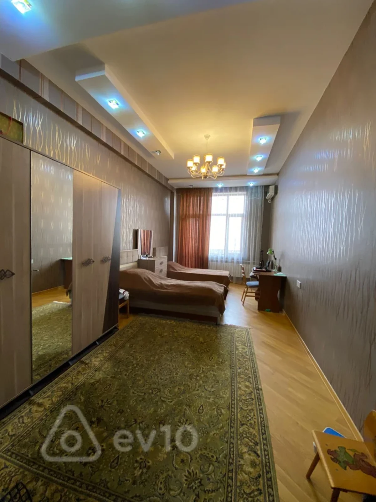 Kirayə verilir 3 otaqlı yeni tikili 100 m²