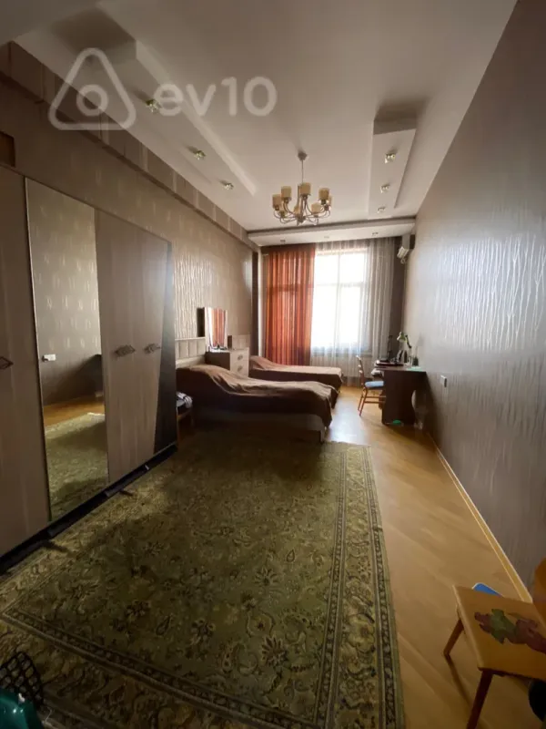 Kirayə verilir 3 otaqlı yeni tikili 100 m²