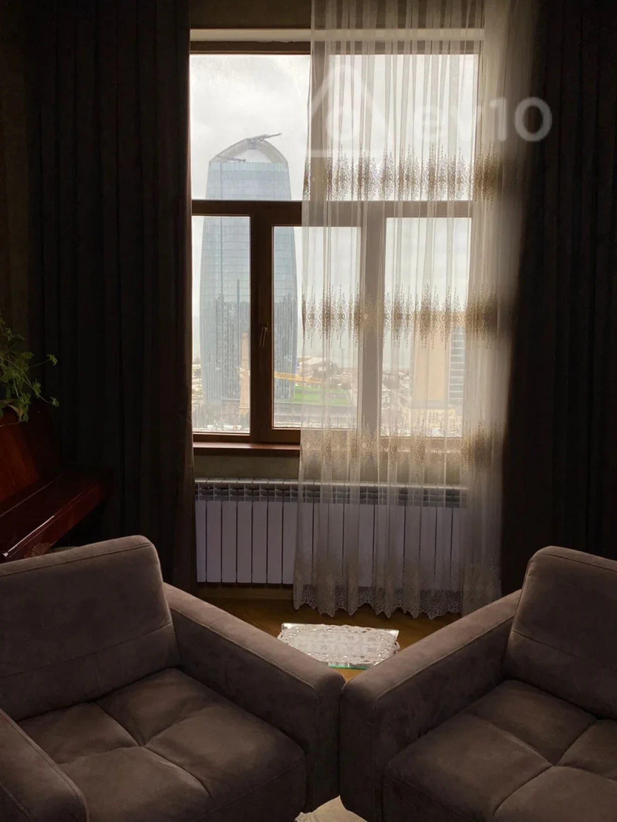 Kirayə verilir 3 otaqlı yeni tikili 100 m²