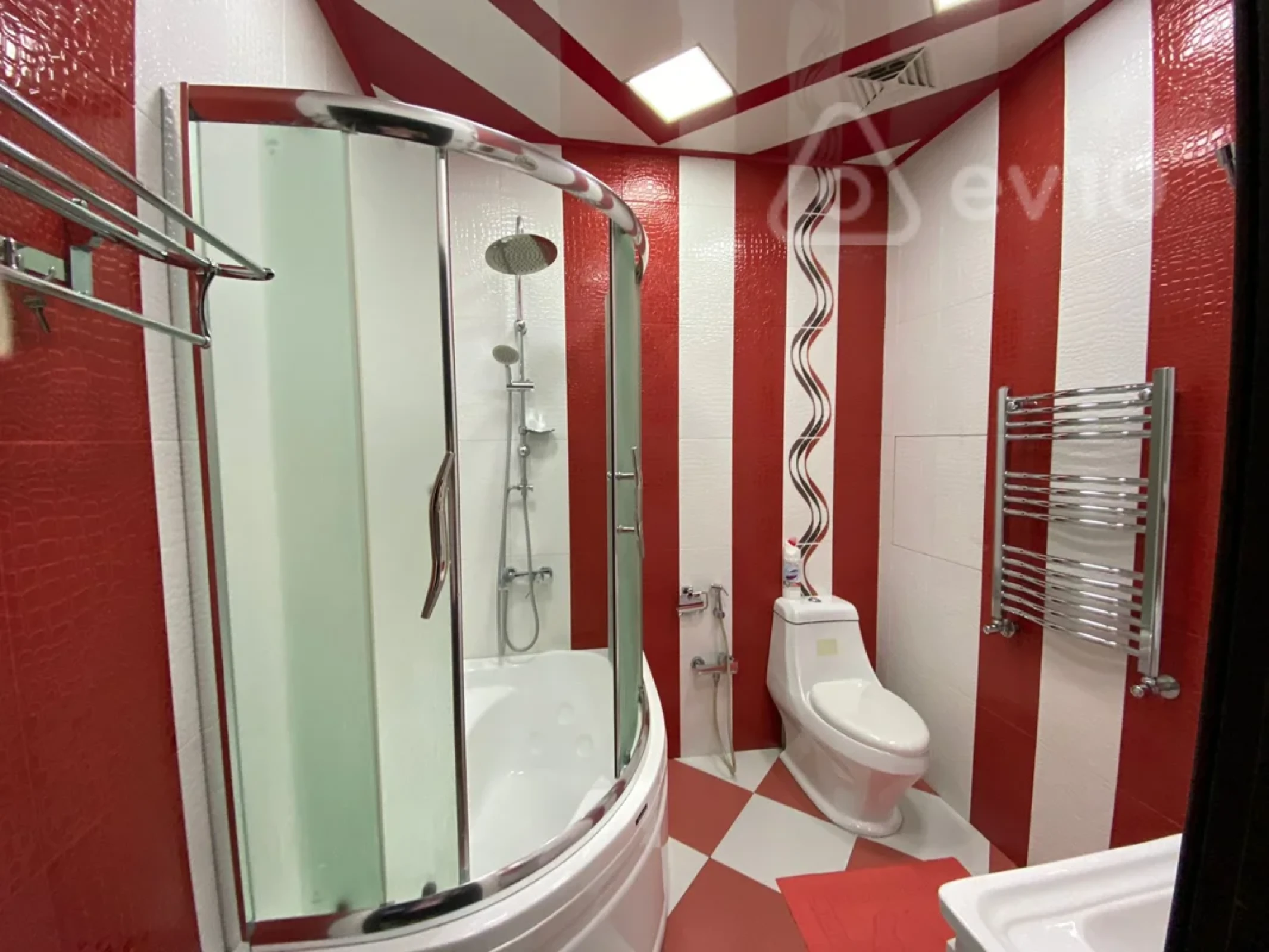 Kirayə verilir 3 otaqlı yeni tikili 100 m²