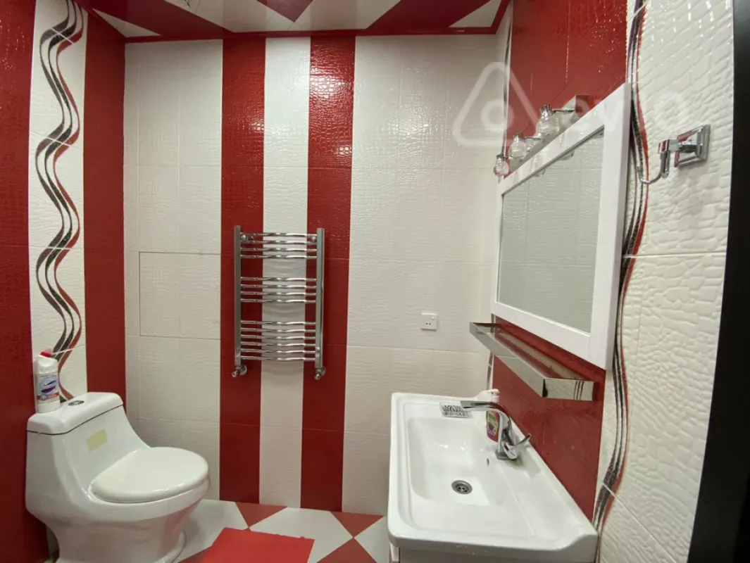 Kirayə verilir 3 otaqlı yeni tikili 100 m²