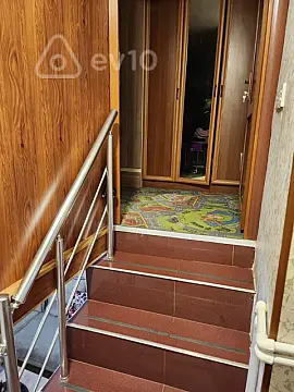 Kirayə verilir 3 otaqlı köhnə tikili 100 m²