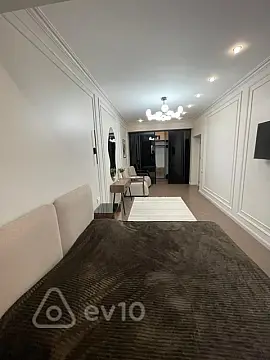 Kirayə verilir 2 otaqlı yeni tikili 80 m²