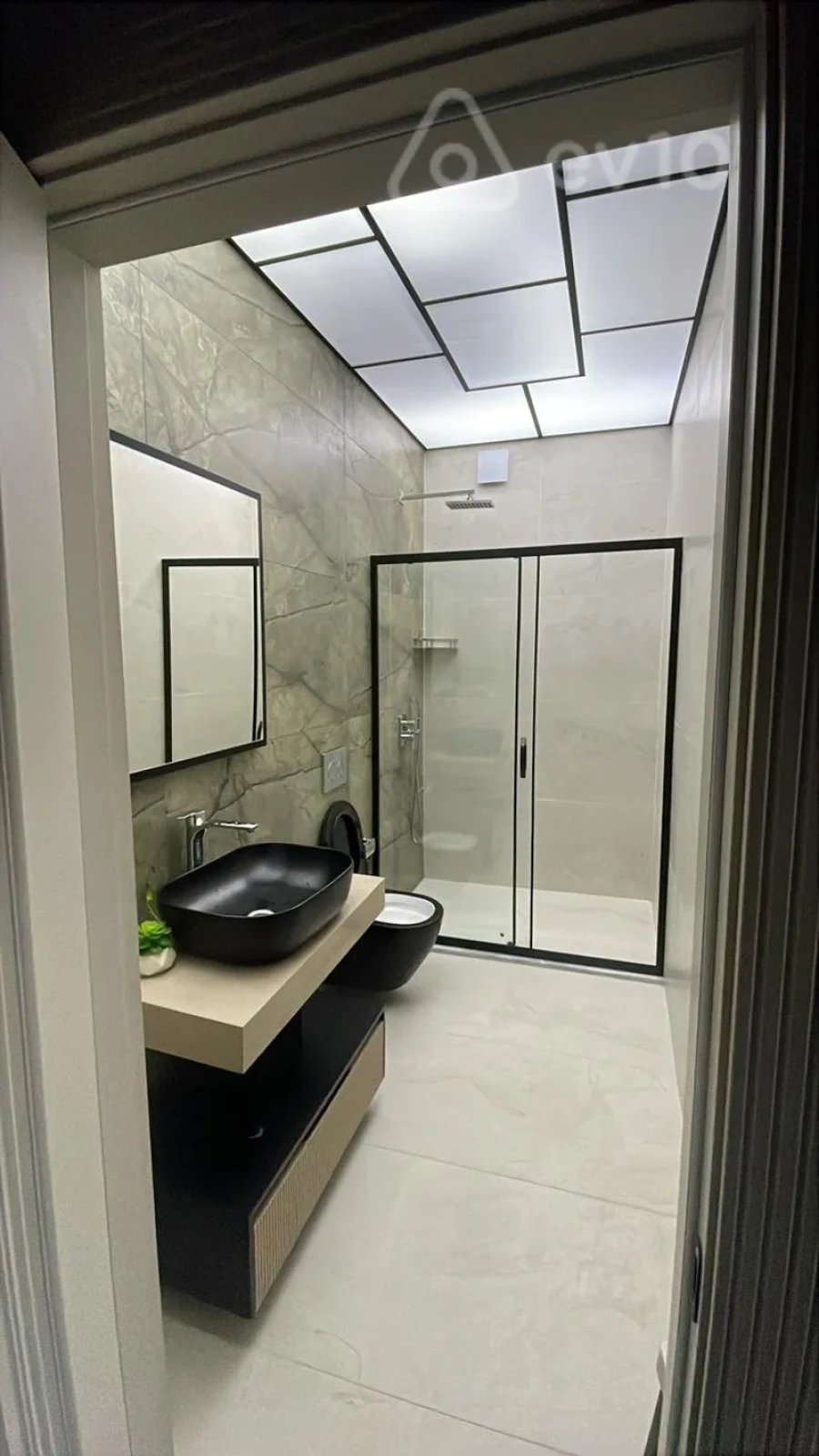 Kirayə verilir 2 otaqlı yeni tikili 80 m²