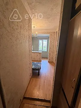 Kirayə verilir 2 otaqlı köhnə tikili 60 m²