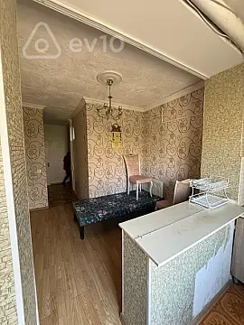 Kirayə verilir 2 otaqlı köhnə tikili 60 m²