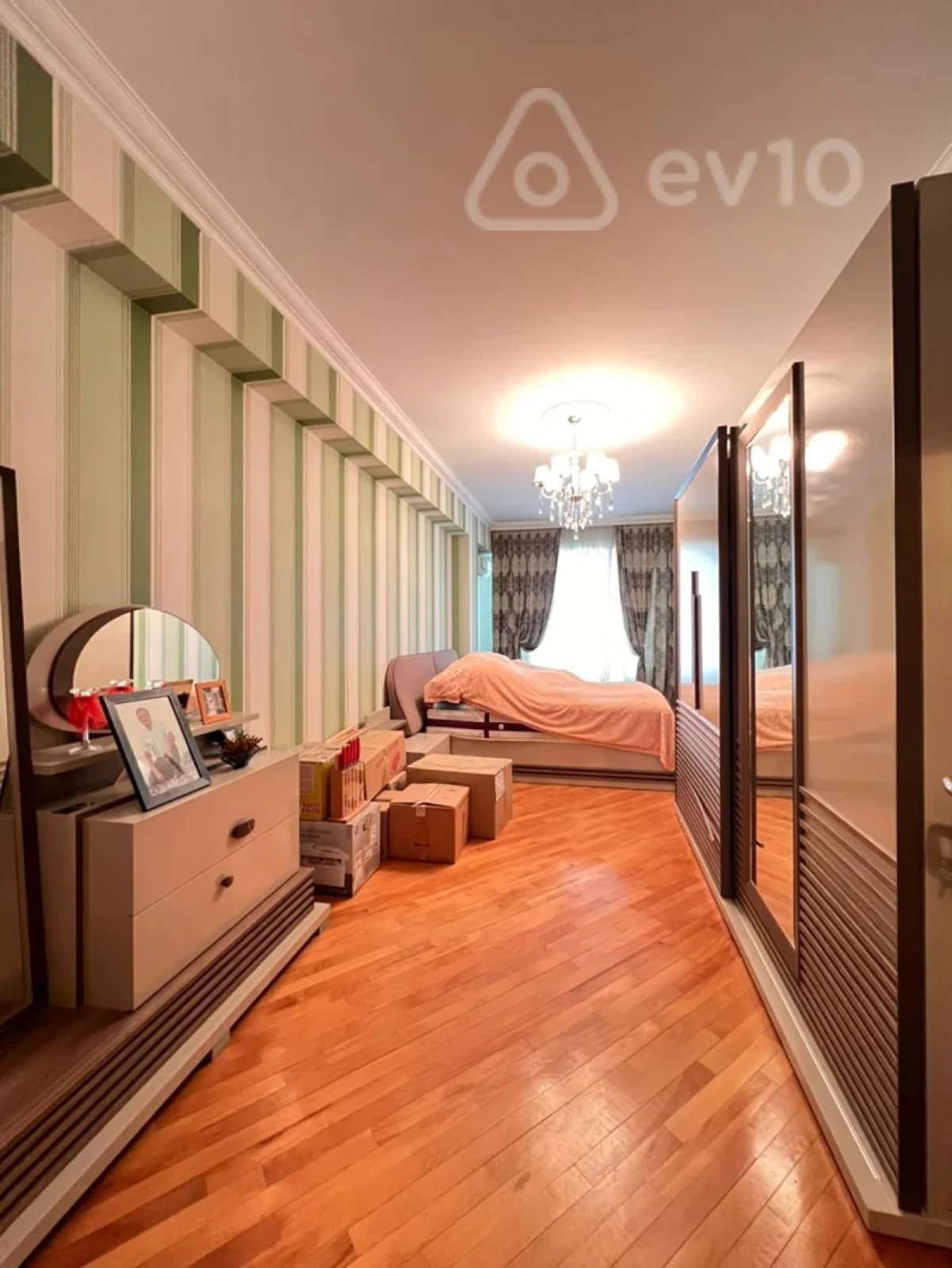 Satılır 3 otaqlı yeni tikili 97 m²