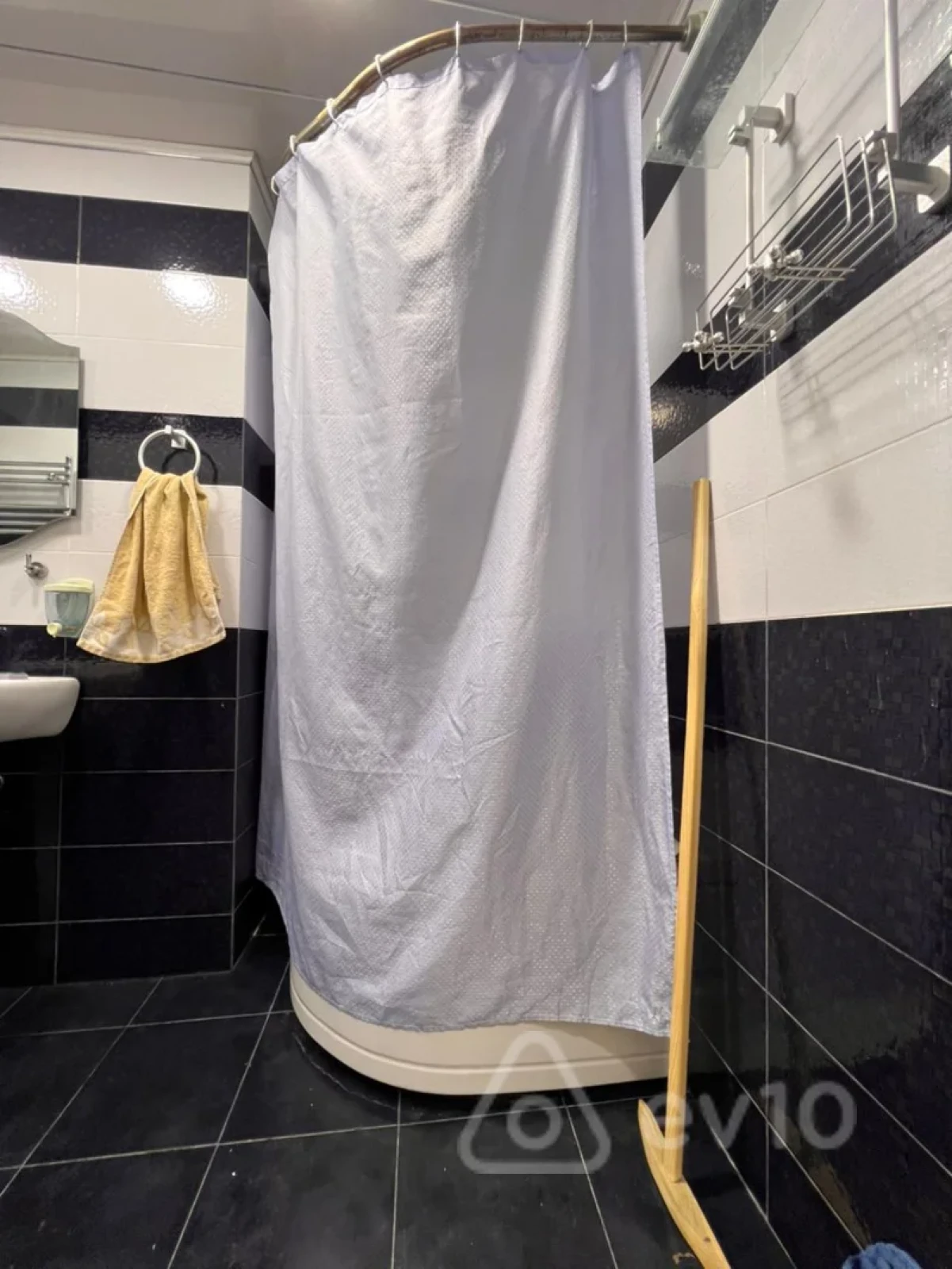 Satılır 3 otaqlı yeni tikili 97 m²