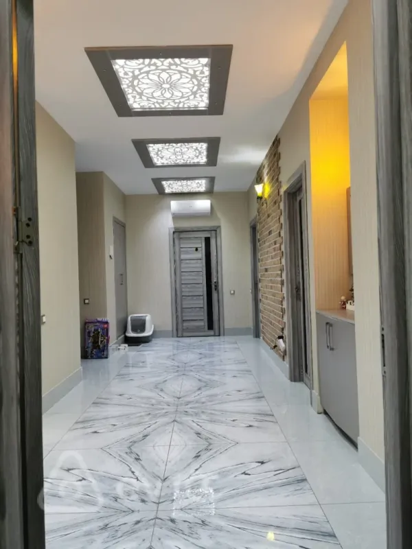Kirayə verilir 2 otaqlı yeni tikili 80 m²