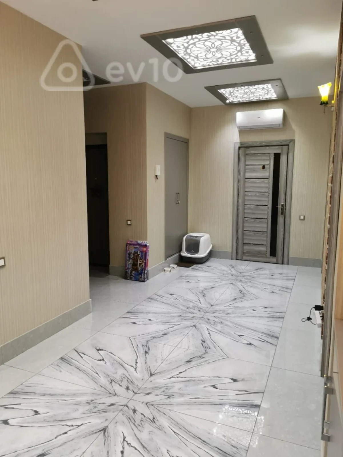 Kirayə verilir 2 otaqlı yeni tikili 80 m²