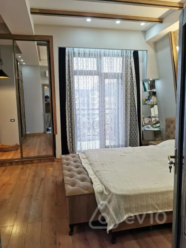 Kirayə verilir 2 otaqlı yeni tikili 80 m²