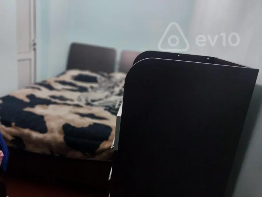 Kirayə verilir 2 otaqlı həyət evi 60 m²