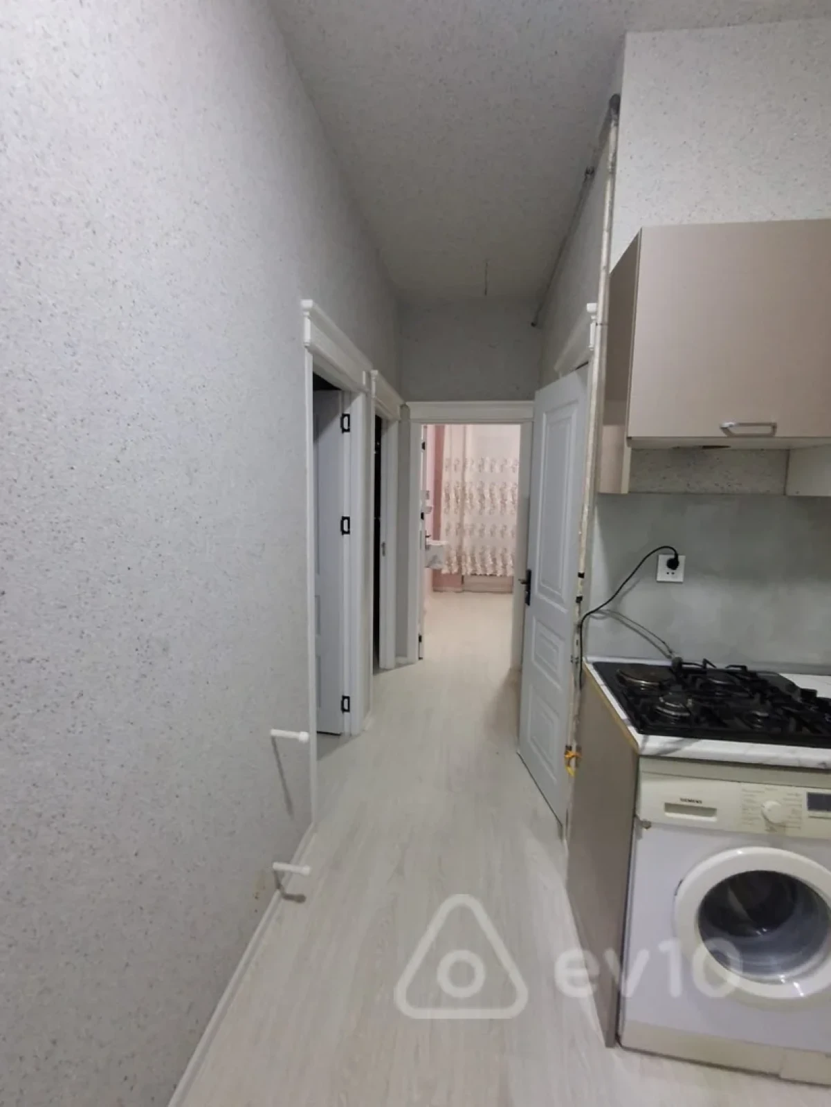Kirayə verilir 3 otaqlı yeni tikili 60 m²