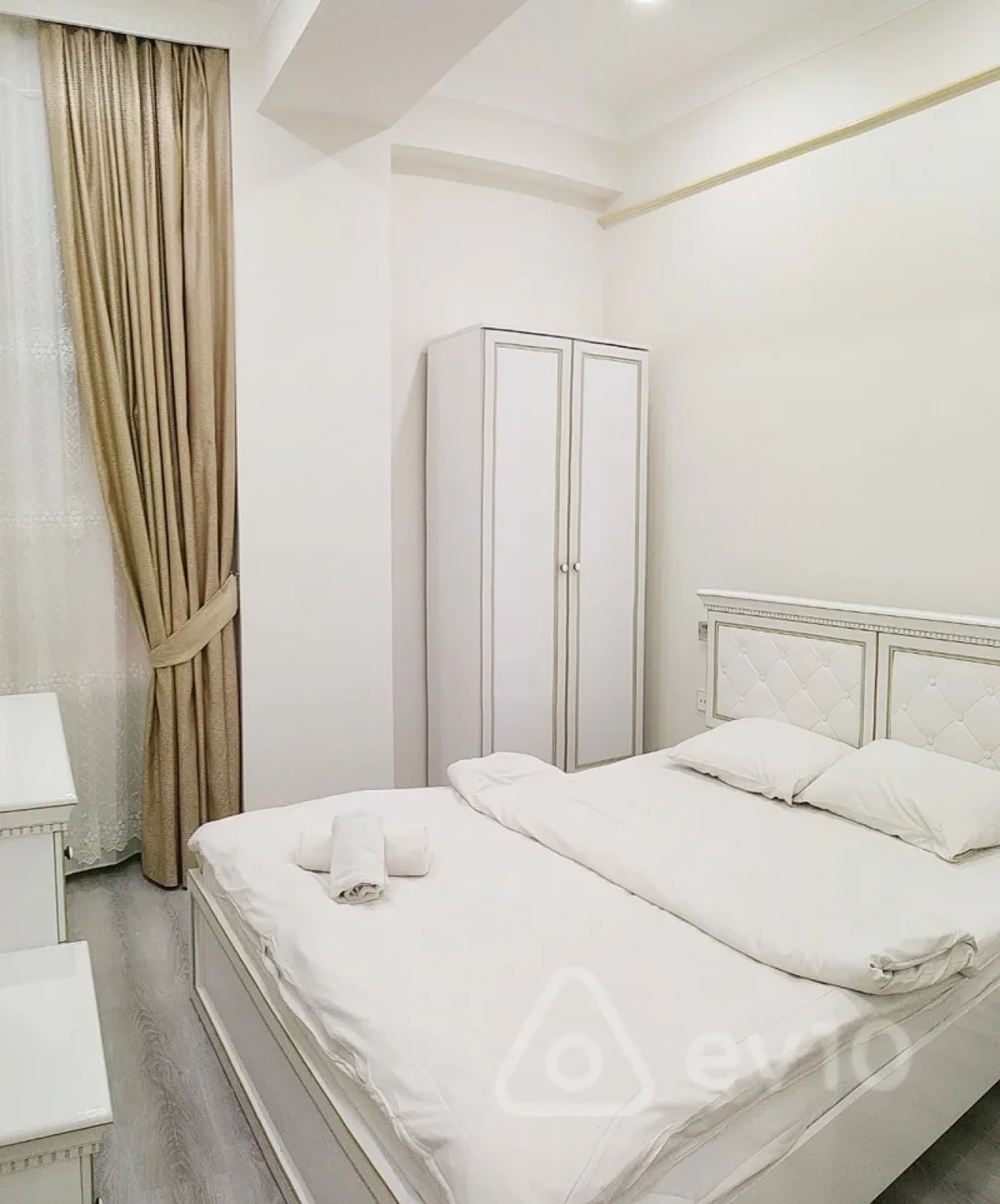 Kirayə verilir 3 otaqlı yeni tikili 100 m²