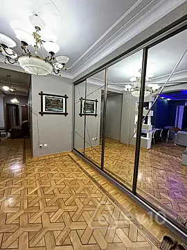 Satılır 4 otaqlı yeni tikili 165 m²