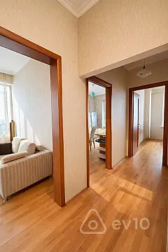 Satılır 2 otaqlı yeni tikili 73 m²