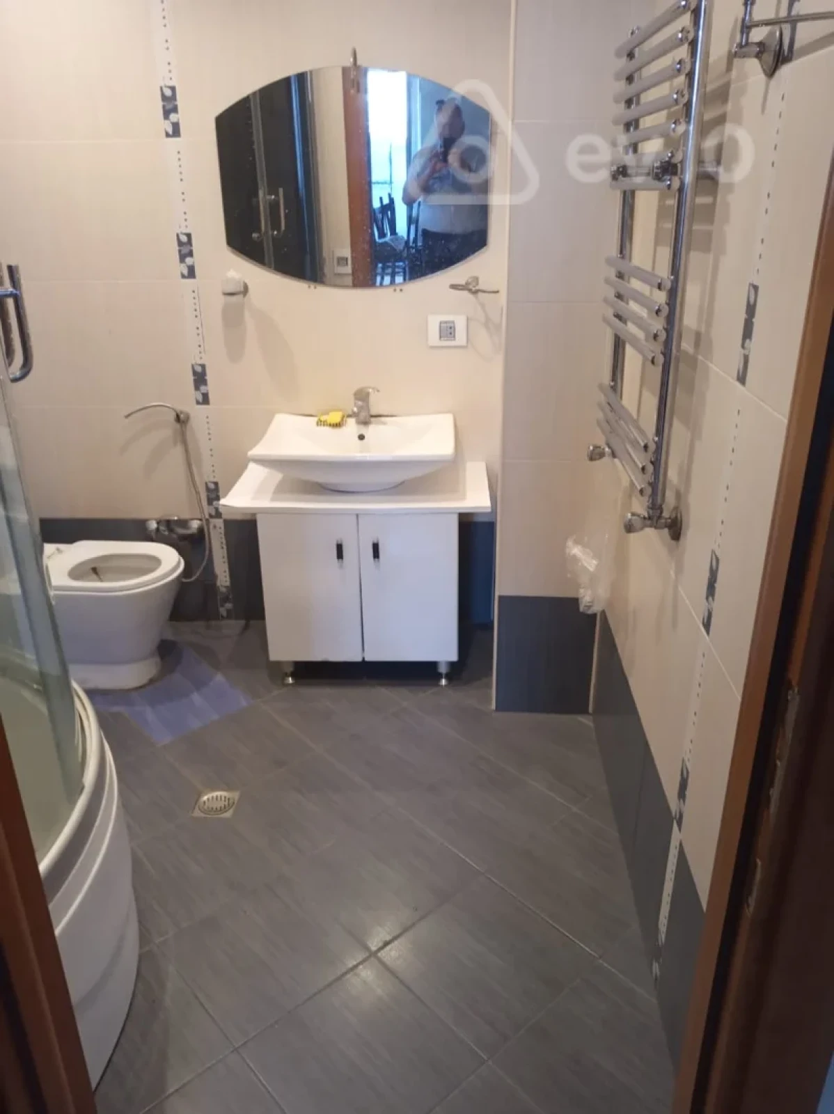 Satılır 2 otaqlı yeni tikili 73 m²