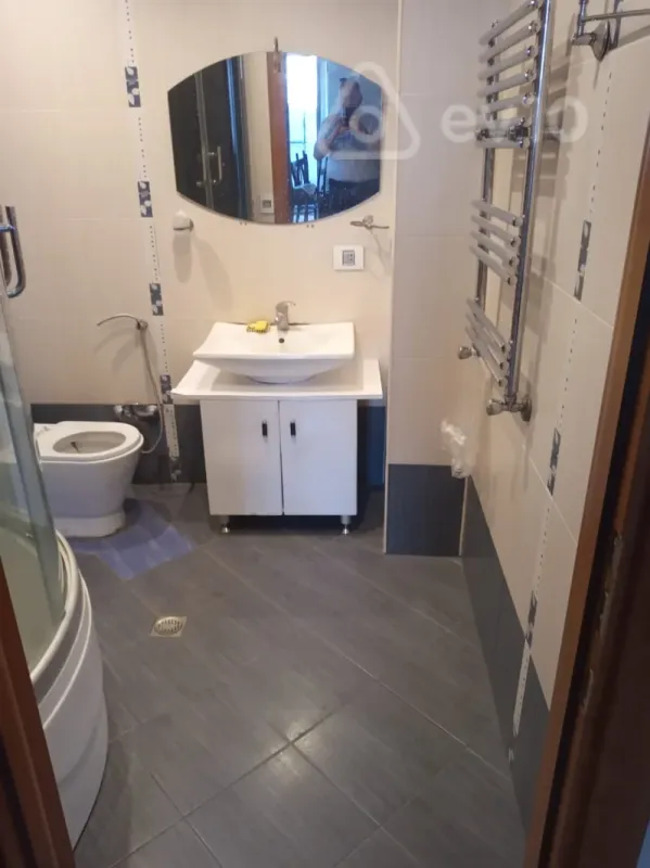 Satılır 2 otaqlı yeni tikili 73 m²