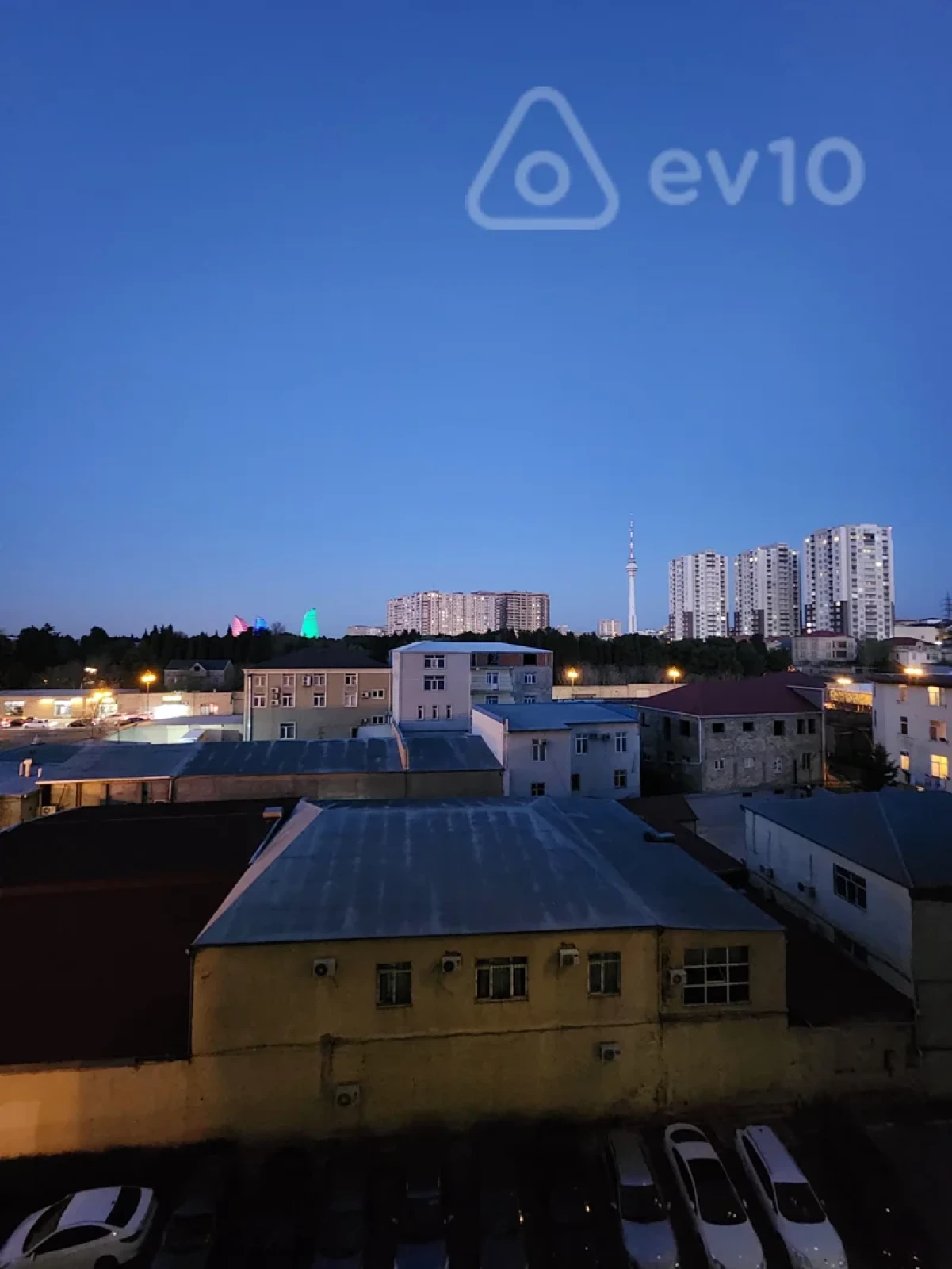 Satılır 2 otaqlı yeni tikili 73 m²