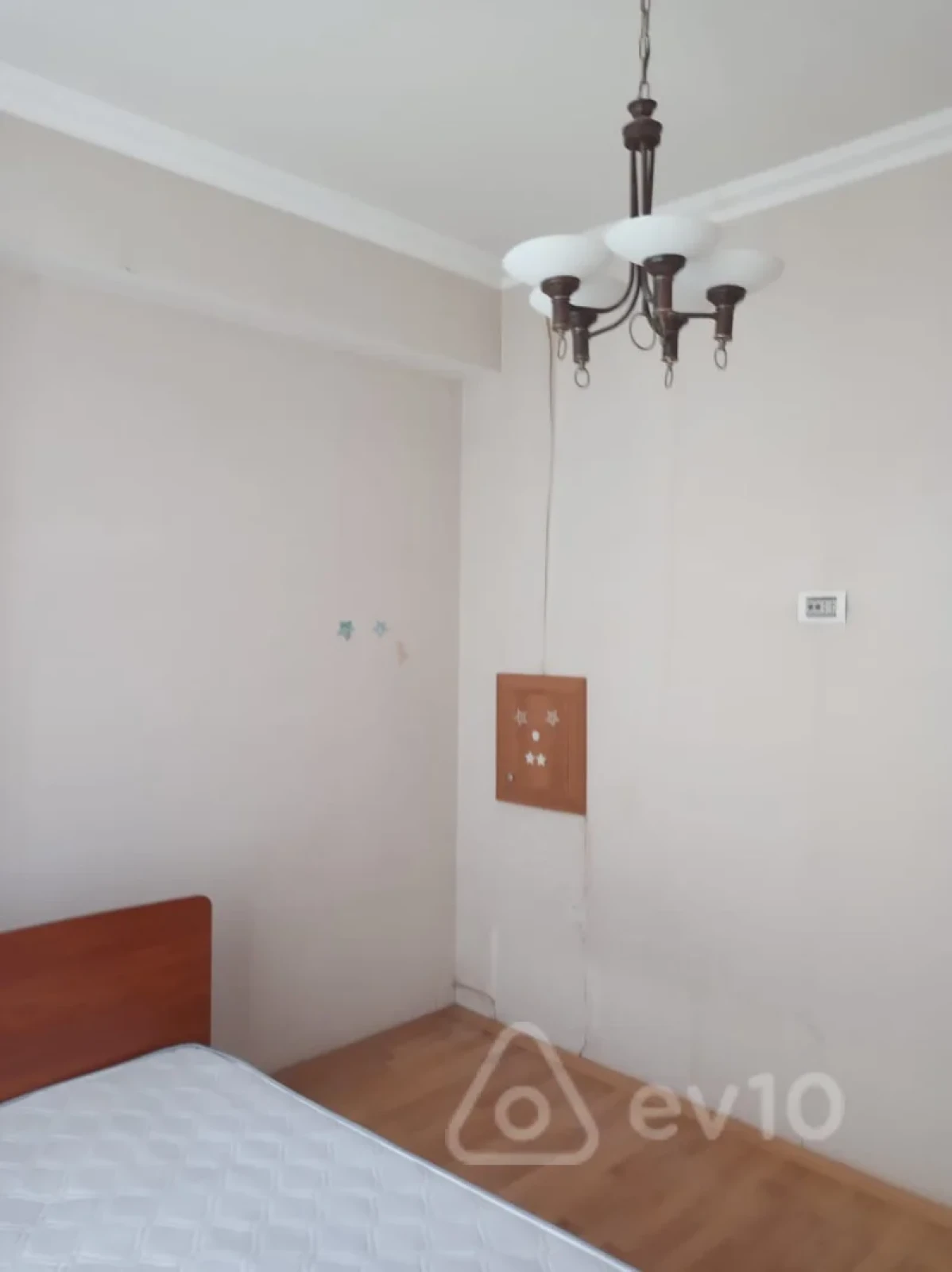 Satılır 2 otaqlı yeni tikili 73 m²