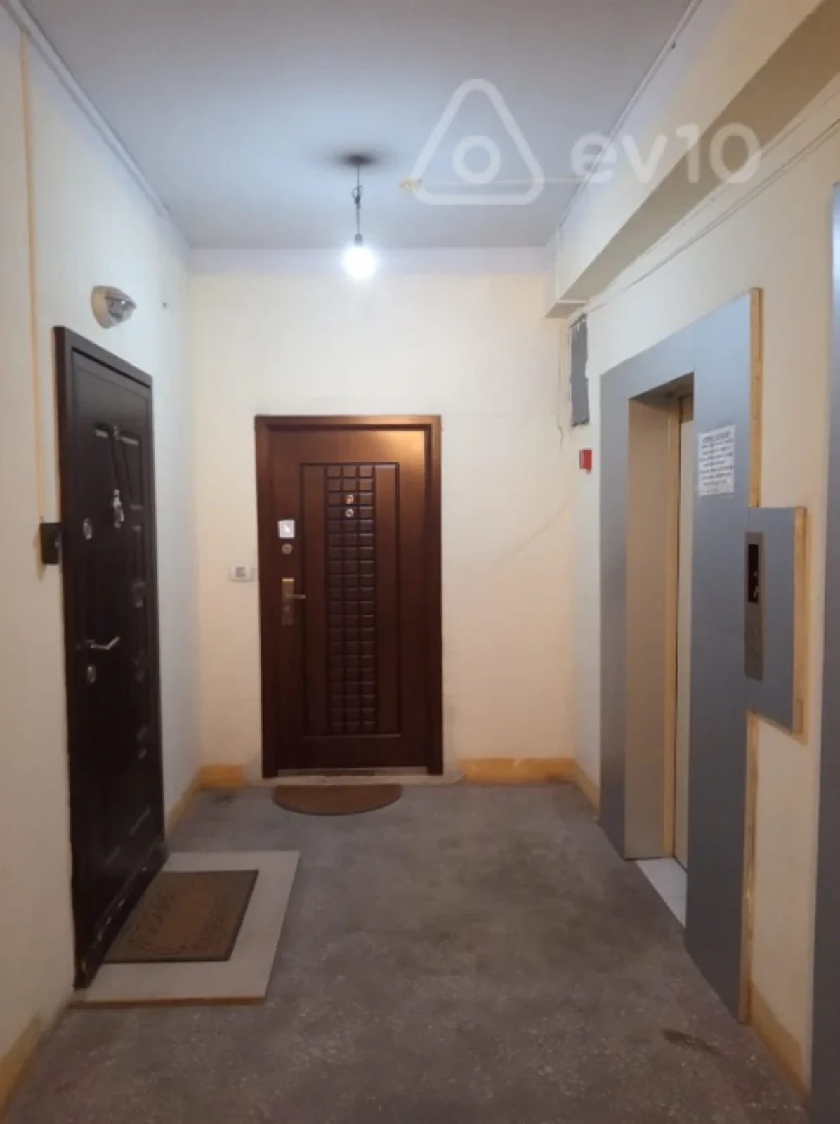 Satılır 2 otaqlı yeni tikili 73 m²