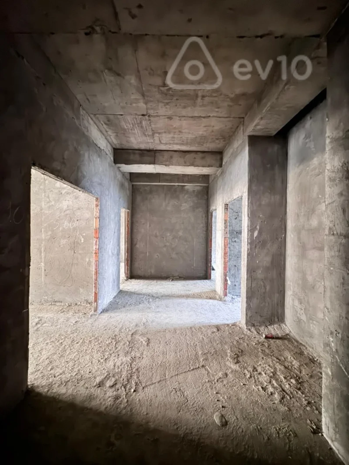 Satılır 3 otaqlı yeni tikili 144 m²