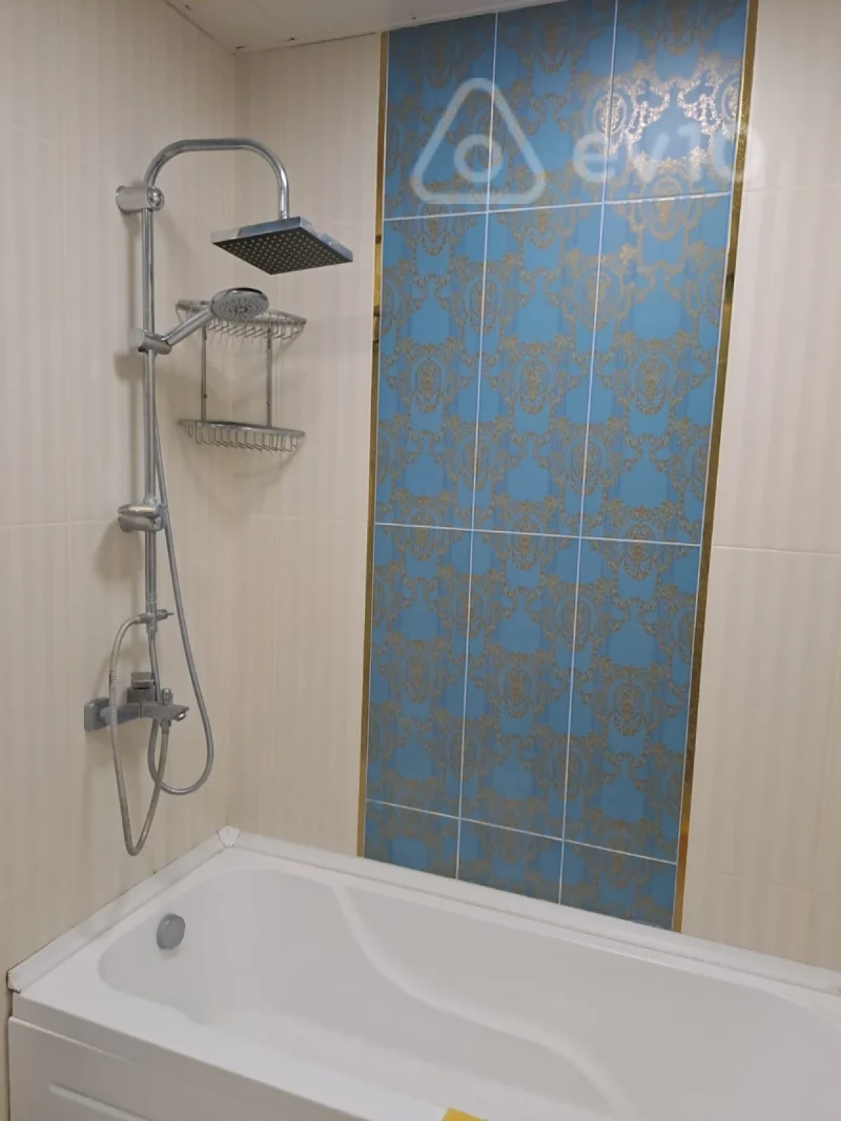 Kirayə verilir 2 otaqlı yeni tikili 80 m²