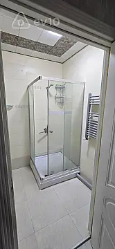 Kirayə verilir 3 otaqlı yeni tikili 120 m²