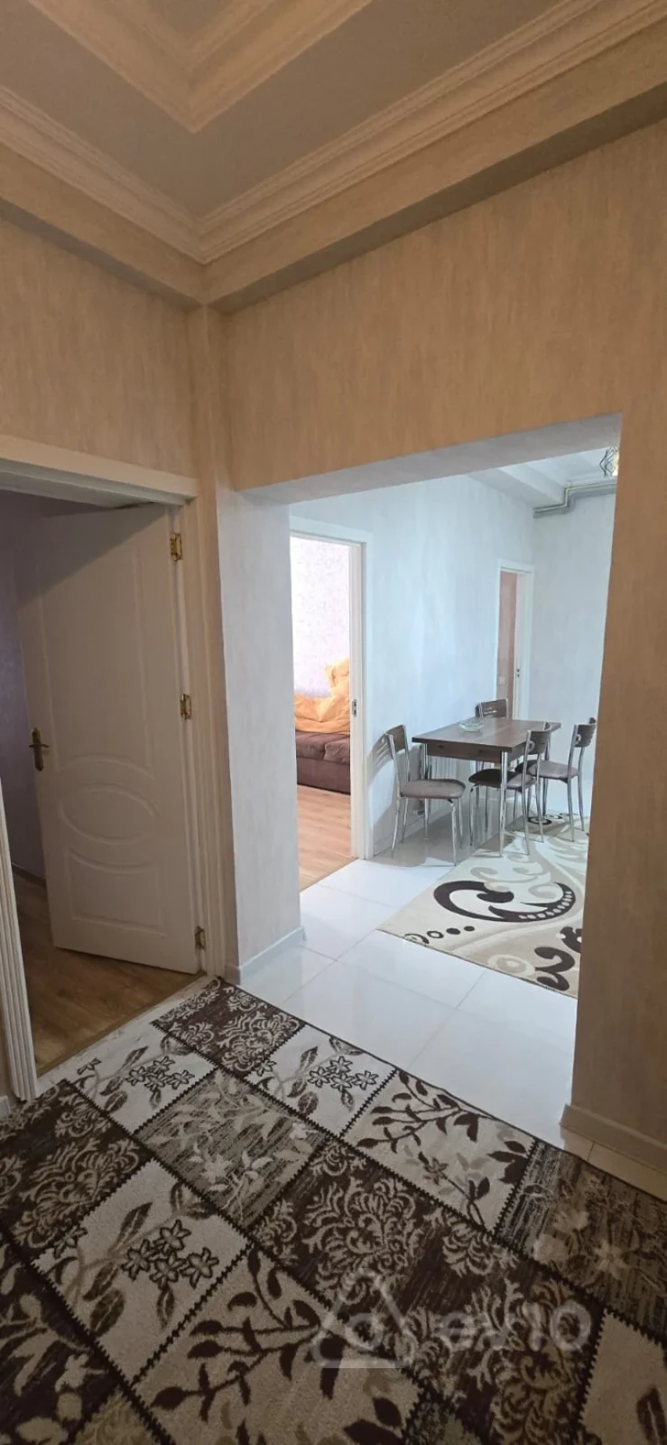Kirayə verilir 3 otaqlı yeni tikili 120 m²